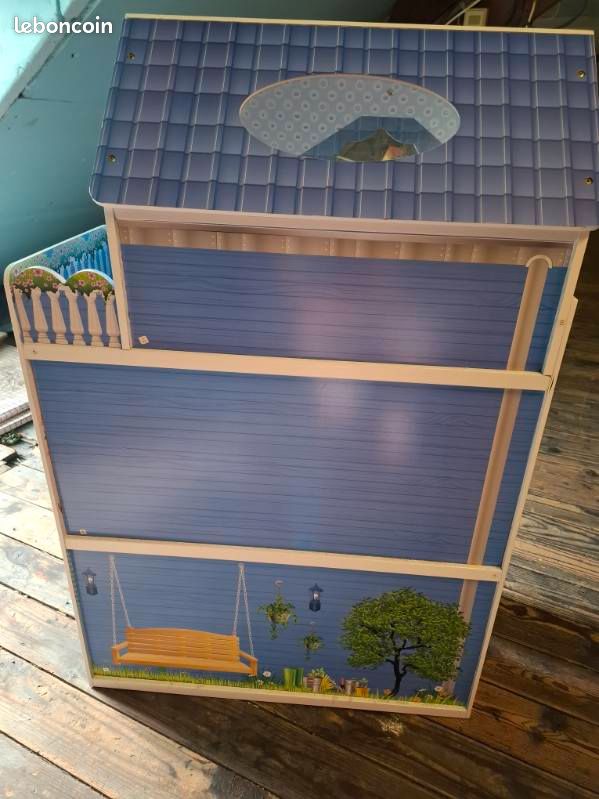 Grande maison de poupée (image 2)