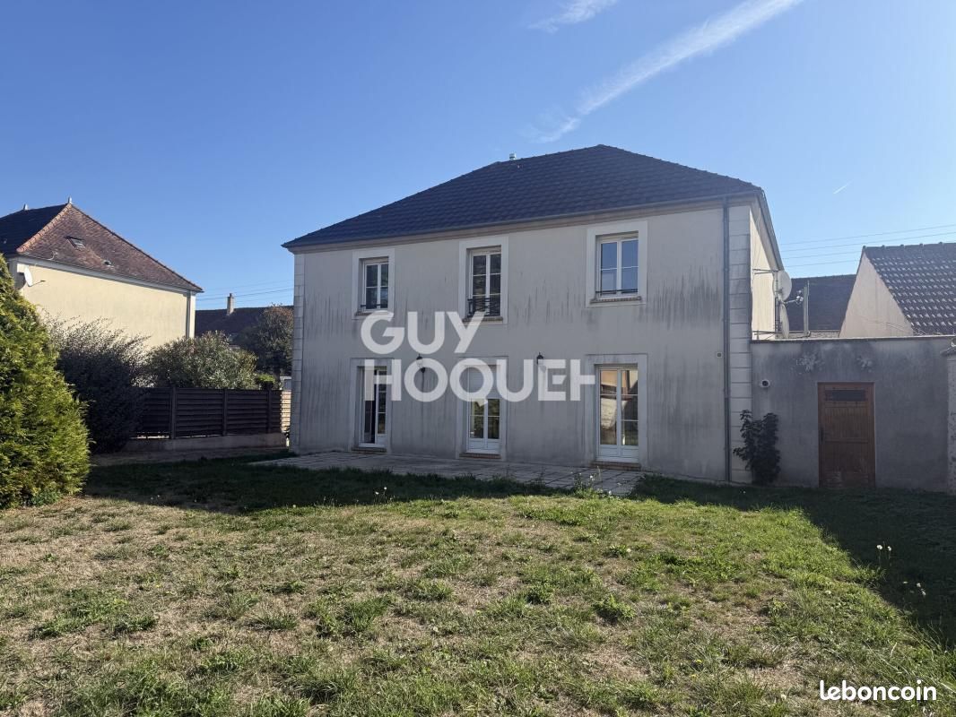 Maison 7 pièces 168 m² · à Coubert · 168 m² · 467 000 €