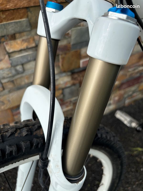 Vend VTT Commencal META 55 TEAM 2010 (image 3)