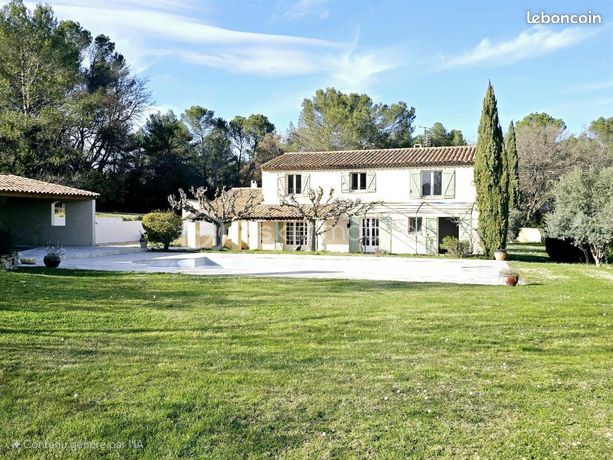 Maison 7 pièces 190 m²