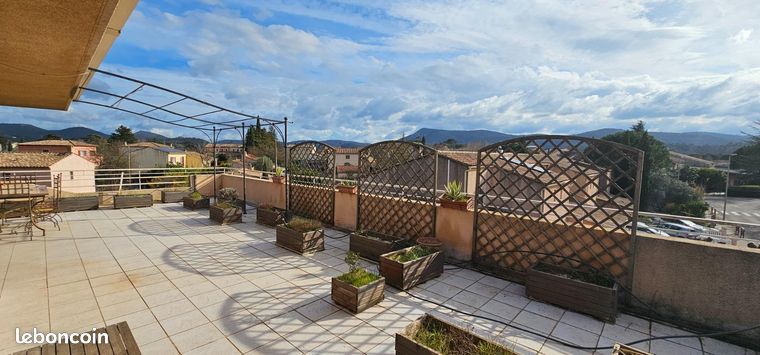 Appartement 4 pièces 67 m²