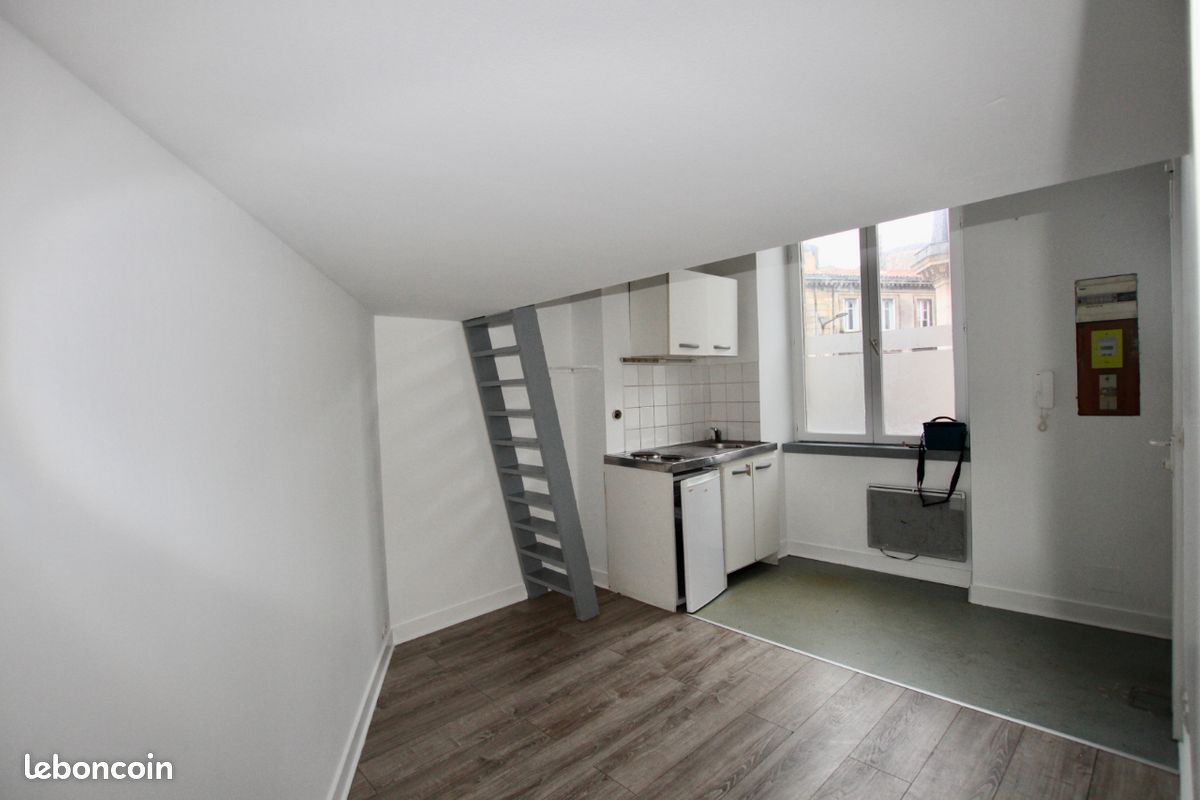 Appartement 1 pièce 18 m² - Bordeaux 33000 (image principale 0)