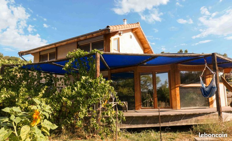 Maison d’architecte T5 récente, passive et bioclimatique