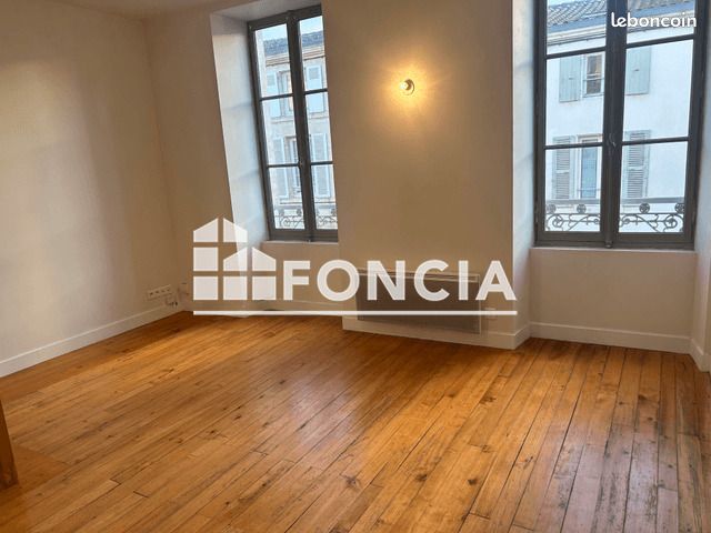 Appartement 2 pièces 29 m² · à Niort · 29 m² · 497 €