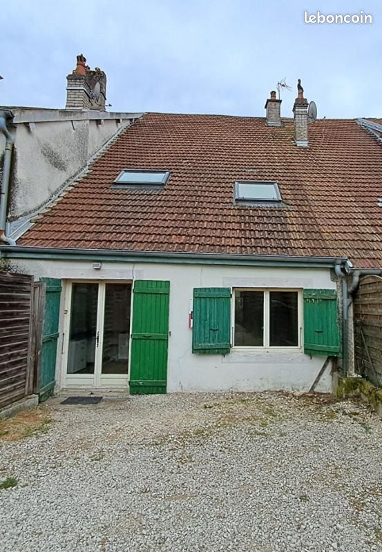 Maison 4 pièces 67 m² · à Scey-sur-Saône-et-Saint-Albin · 67 m² · 55 500 €