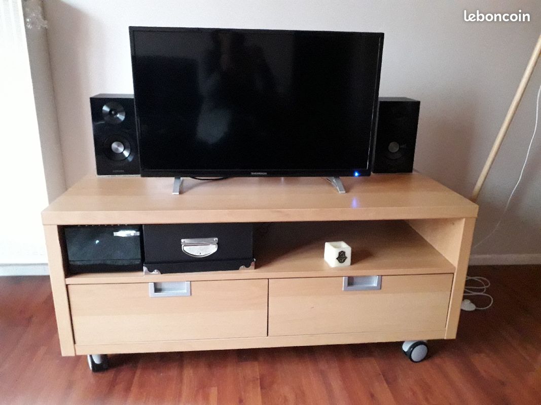 Meuble TV Ikea (image 1)