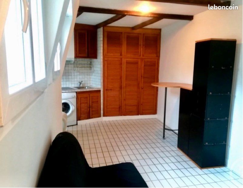Appartement 1 pièce 21 m² · à Neuilly-sur-Seine · 21 m² · 201 000 €