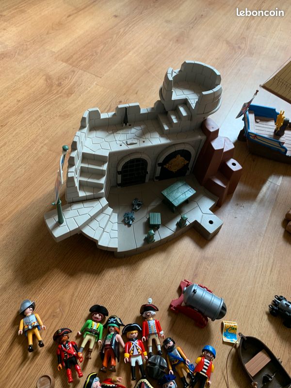 Playmobil pirate (image 4)