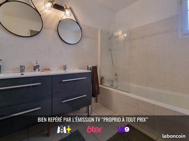 https://img.leboncoin.fr/api/v1/lbcpb1/images/3b/e8/22/3be822603238521bdf614c81515d17ed68e29e89.jpg?rule=ad-image