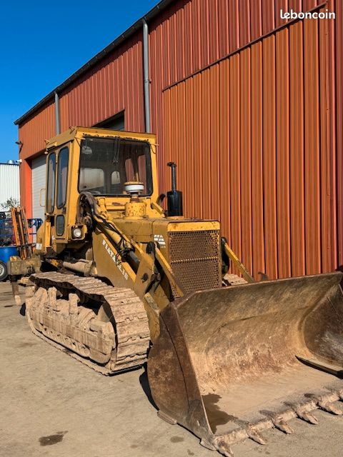 KOMATSU - Magazine Charge utile - Engins de travaux Publics
