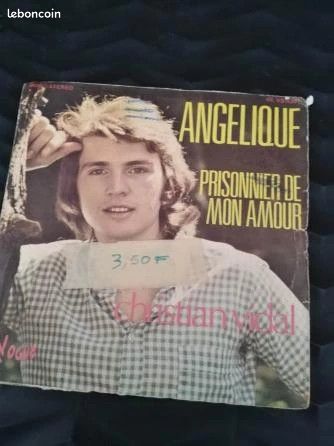 A disque 45 tours Christian Vidal ANGELIQUE pochette un peu abimée (image 1)