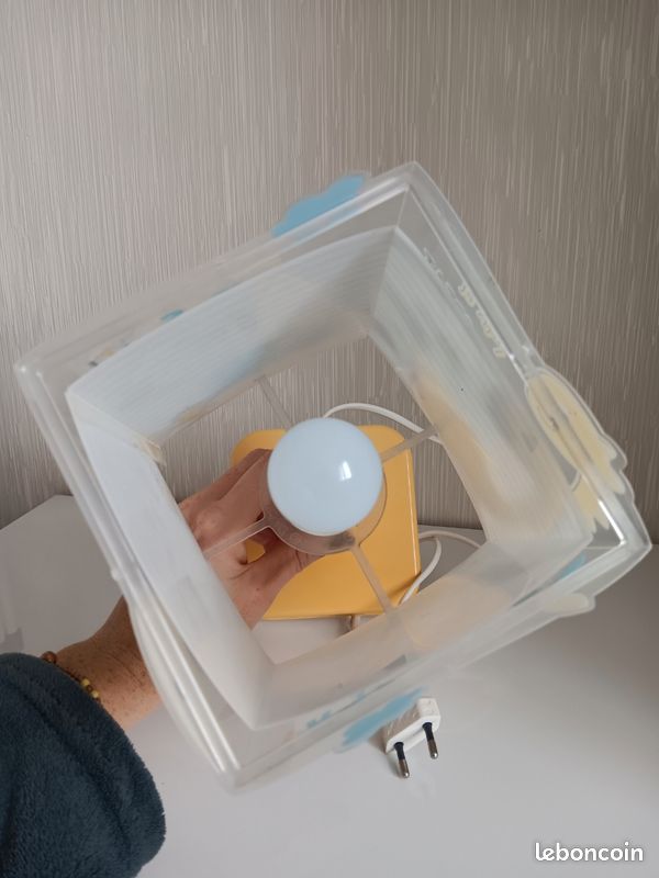 Lampe de chevet pour chambre enfant (image 7)