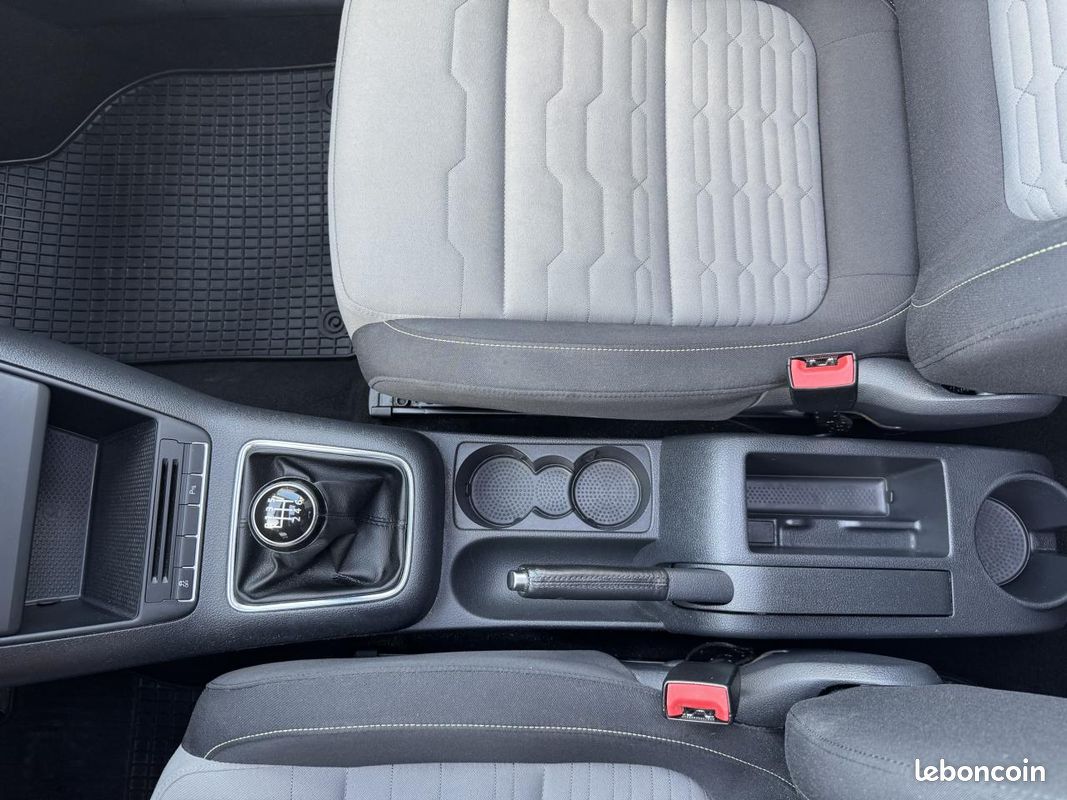 Volkswagen golf plus - 1.4l tsi 122ch - trendline - toit ouvrant (image 19)