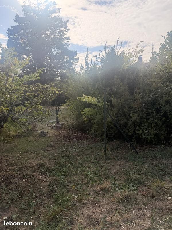 Terrain 614 m² · à Castanet-Tolosan · 210 000 €