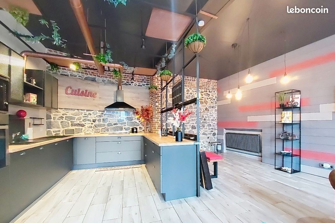 Maison 5 pièces 183 m² · à Trélon · 183 m² · 160 000 €