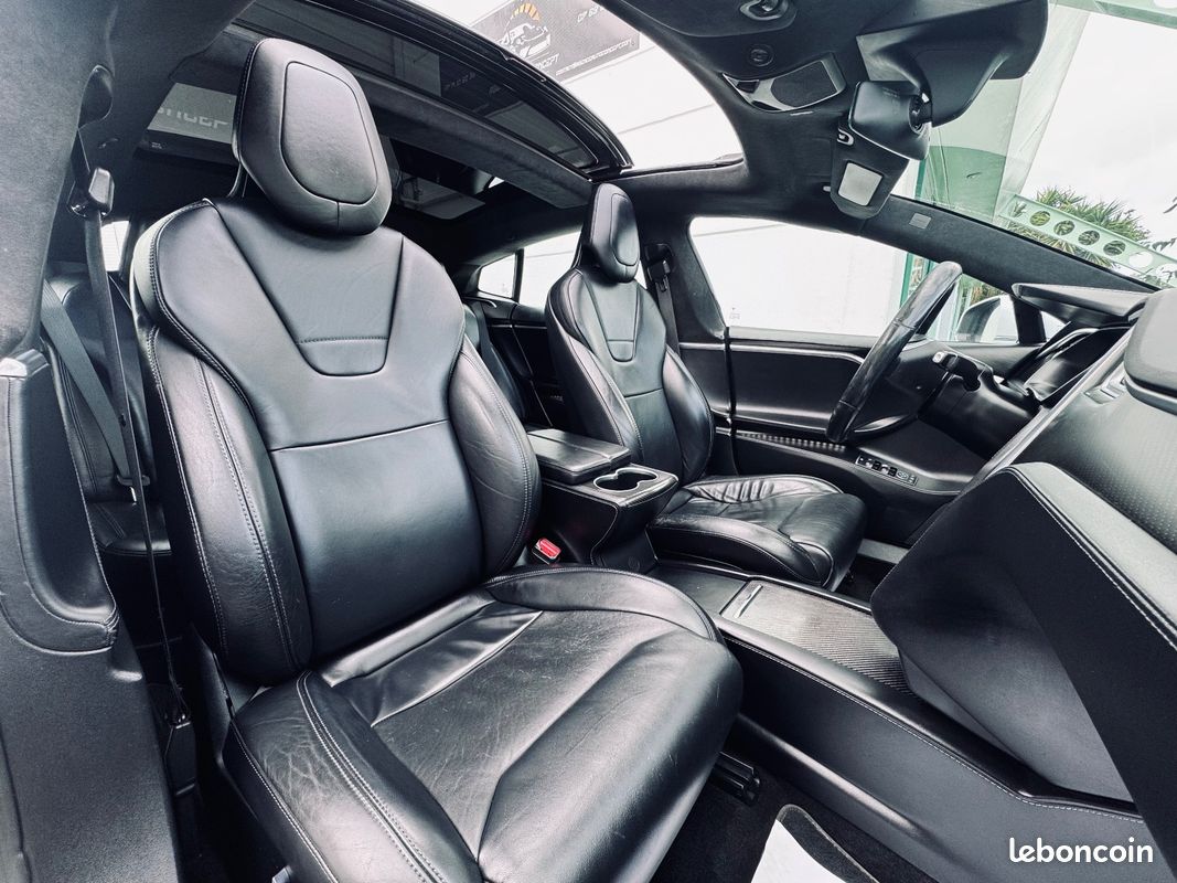 TESLA Model S 320CH BASE + 2EME MAIN + TOIT OUVRANT/PANO + AUTO PILOT + CAMERA DE RECUL + GARANTIE 12 MOIS (image 14)