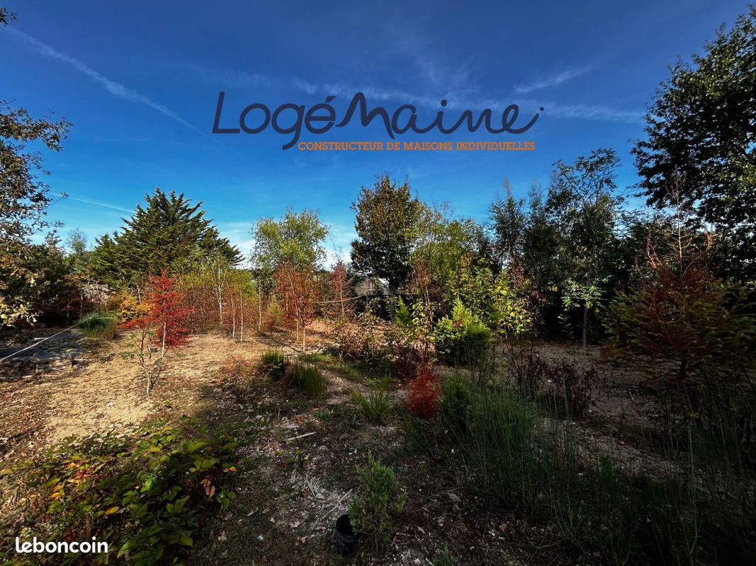 Terrain 1050 m² · aux Garennes sur Loire · 120 000 €