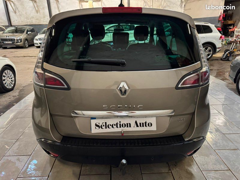 Renault scenic 1.6l dci 130ch bose 151000km an 2013 (image 6)