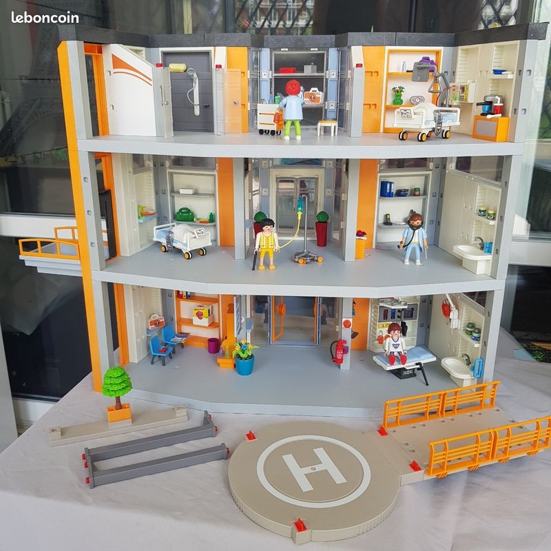 PLAYMOBIL Hôpital 70190 + extensions 6445 et 9848 (image 1)