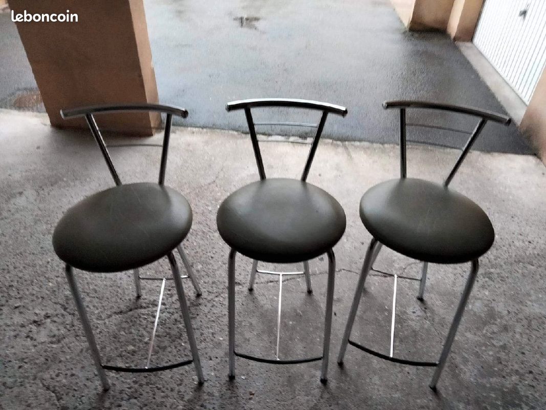 3 tabourets de "4 pieds" (image 1)