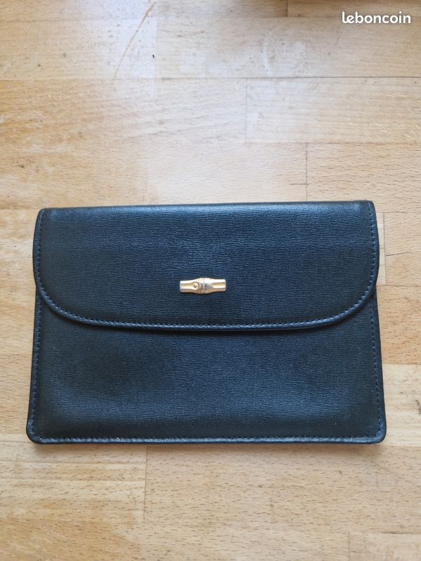 Jolie pochette Longchamp, porte cartes, portefeuille (image 1)