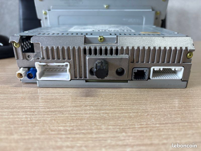 Écran Autoradio GPS Clio 4 (image 2)