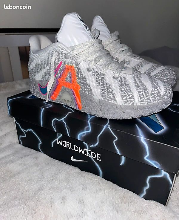 Sneakers Nike Ja 3 Light Show homme (image 1)