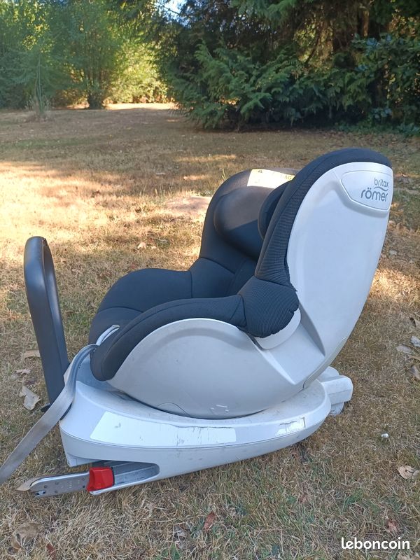 Siège auto bébé Britax Römer DUALFIX ISOFIX pivotant 0-18 kg (image 2)