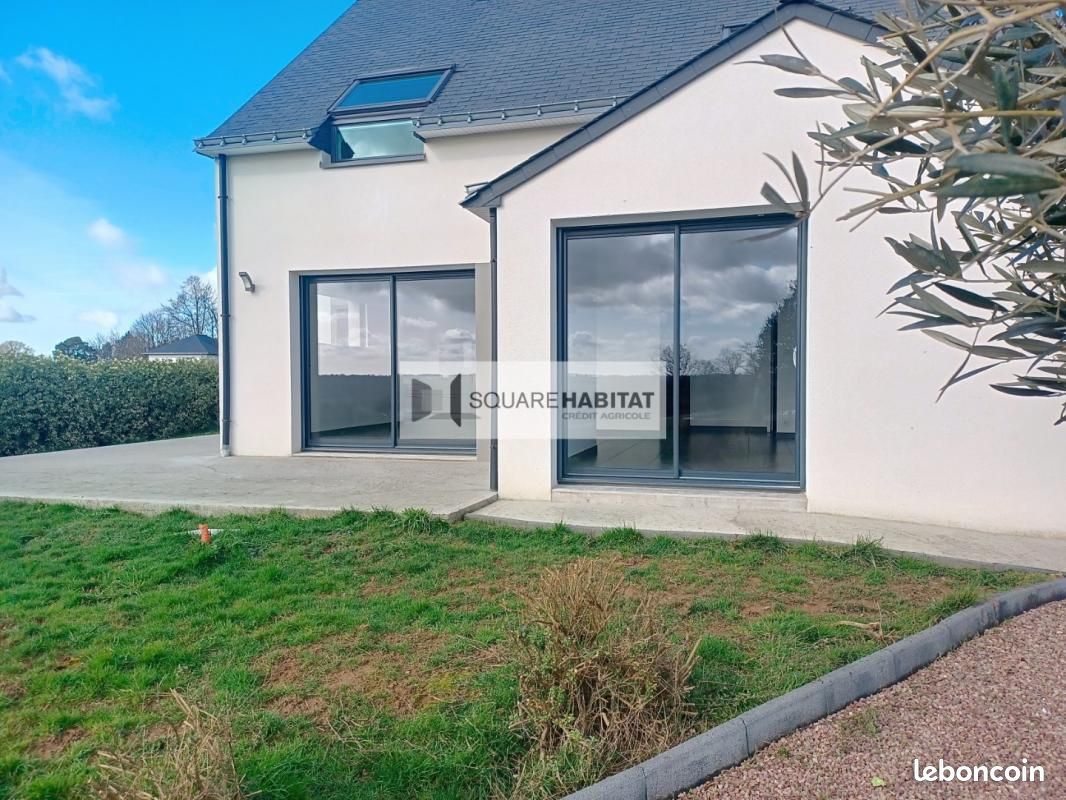 Maison 5 pièces 125 m² · à Saint-Séglin · 125 m² · 920 €/mois