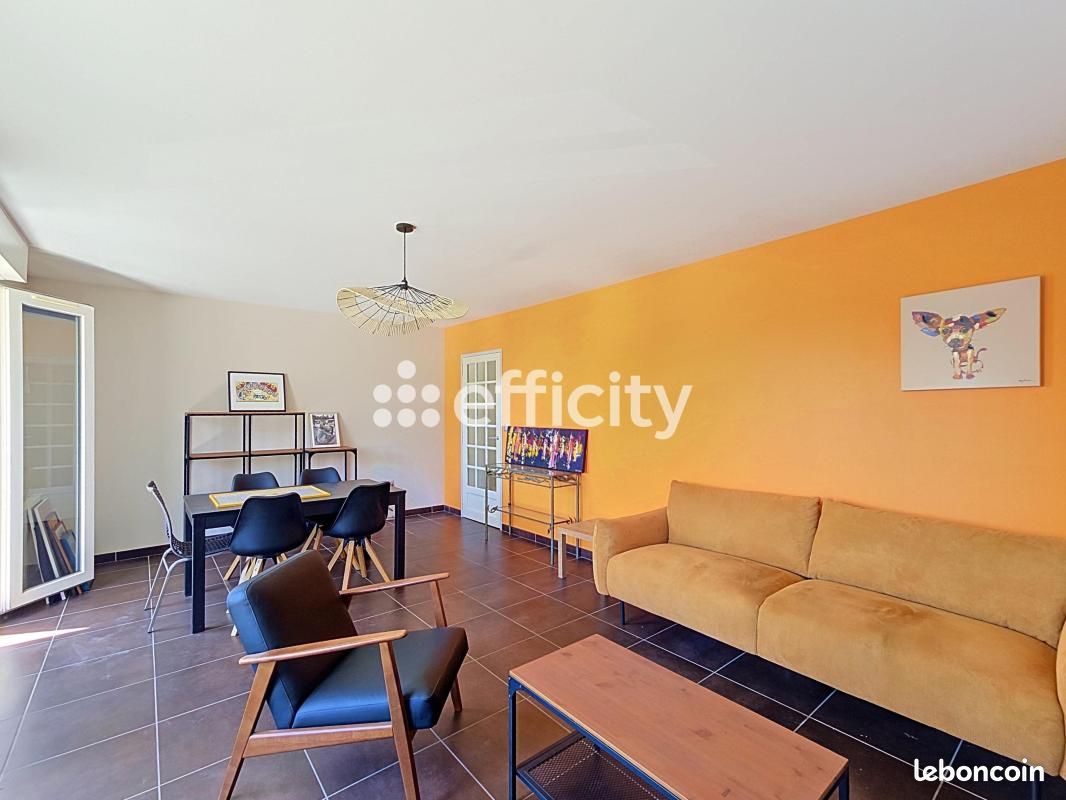 Appartement 3 pièces 79 m² · à La Riche · 79 m² · 235 400 €