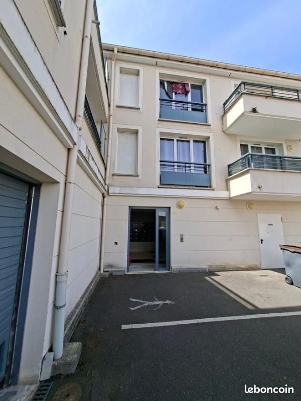 Appartement 40 m² · à Saint-Pierre-du-Perray · 40 m² · 149 000 €