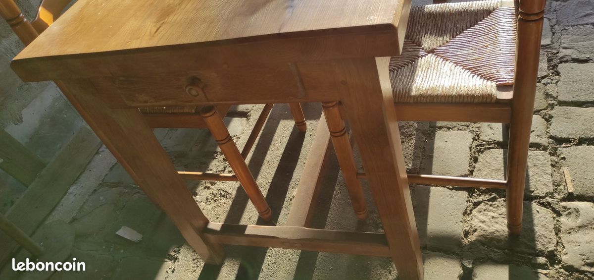 Table ois massif + 4 chaises (image 3)