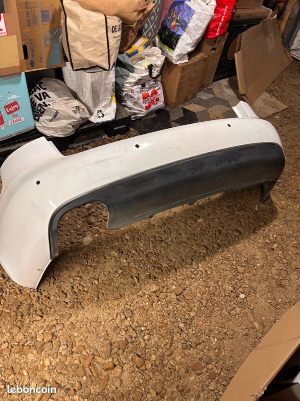 Pare-choc Arrière D'occasion Pour Audi A4 Phase 2 - Réf. 8E5807303AGRU - Gris Clair - Garantie 12 Mois