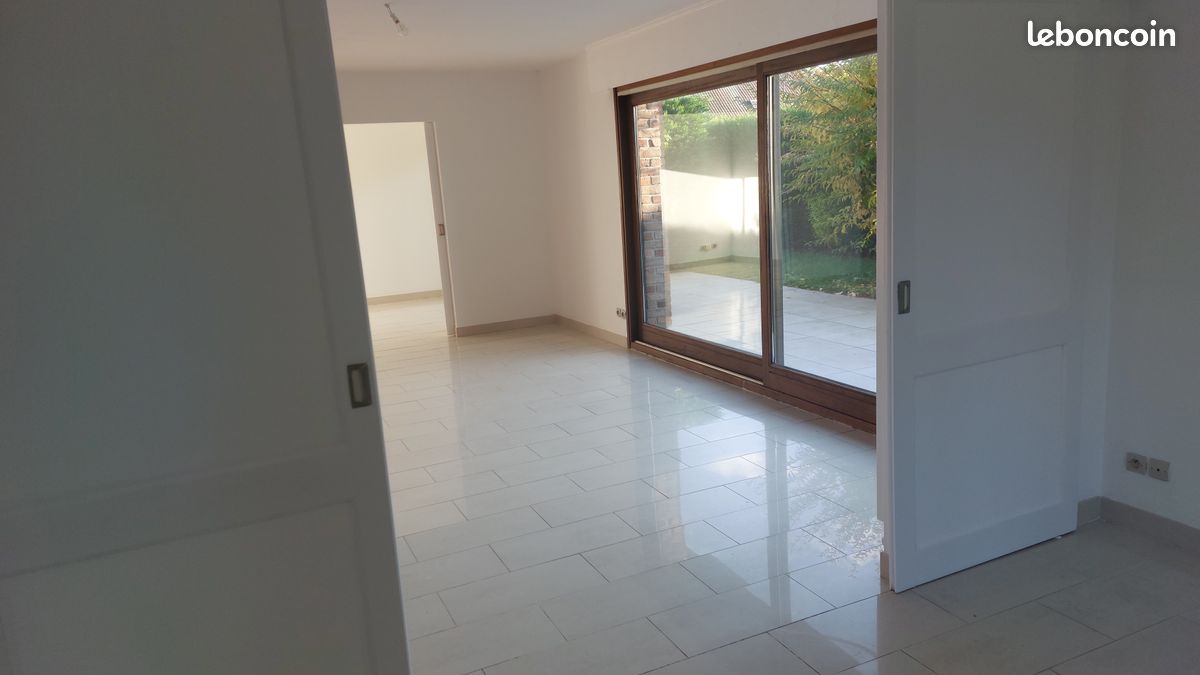 Maison 7 pièces 130 m² · à Willems · 130 m² · 1 660 €/mois