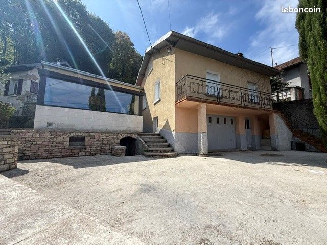 Maison 5 pièces 193 m² · à Besançon · 193 m² · 269 000 €