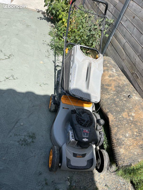 Tondeuse auto tracter (image 1)