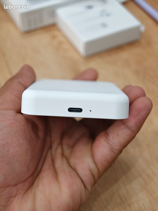 Batterie Externe Magnétique 5000mAh Charge Sans Fil iPhone (image 3)