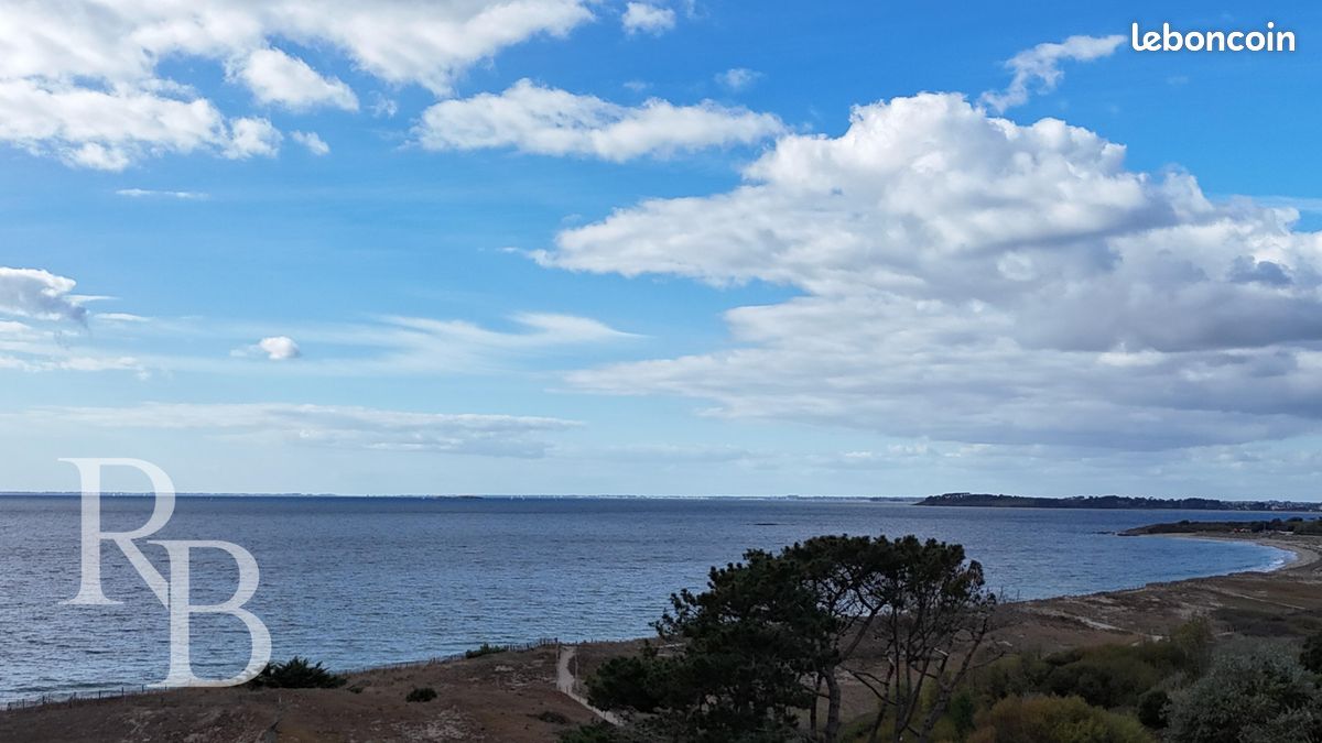Terrain 1000 m² · à Saint-Gildas-de-Rhuys · 884 000 €
