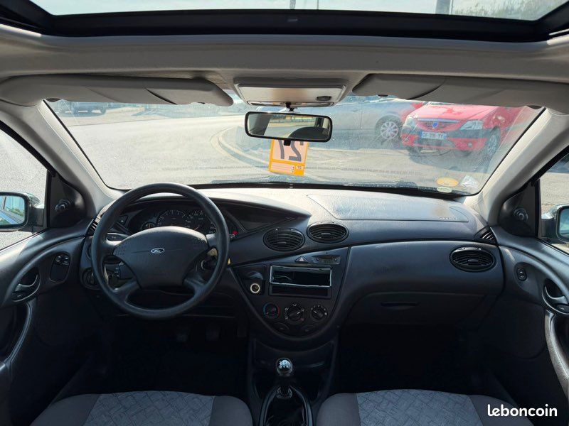 FORD FOCUS CLIPPER AMBIENTE PACK 1.6 i CONTROLE TECHNIQUE OK (image 3)