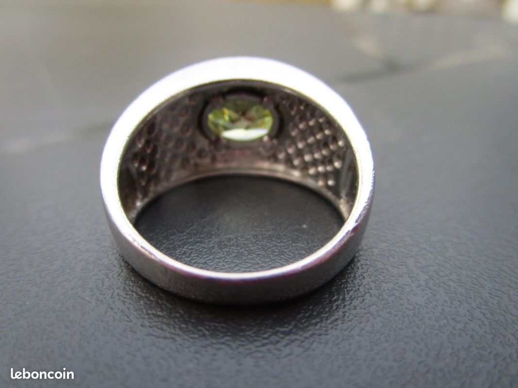 Bague Vintage Imposante Argent Avec Cristaux Topaze - Taille 54 - Bijou Fantaisie Occasion Bon état
