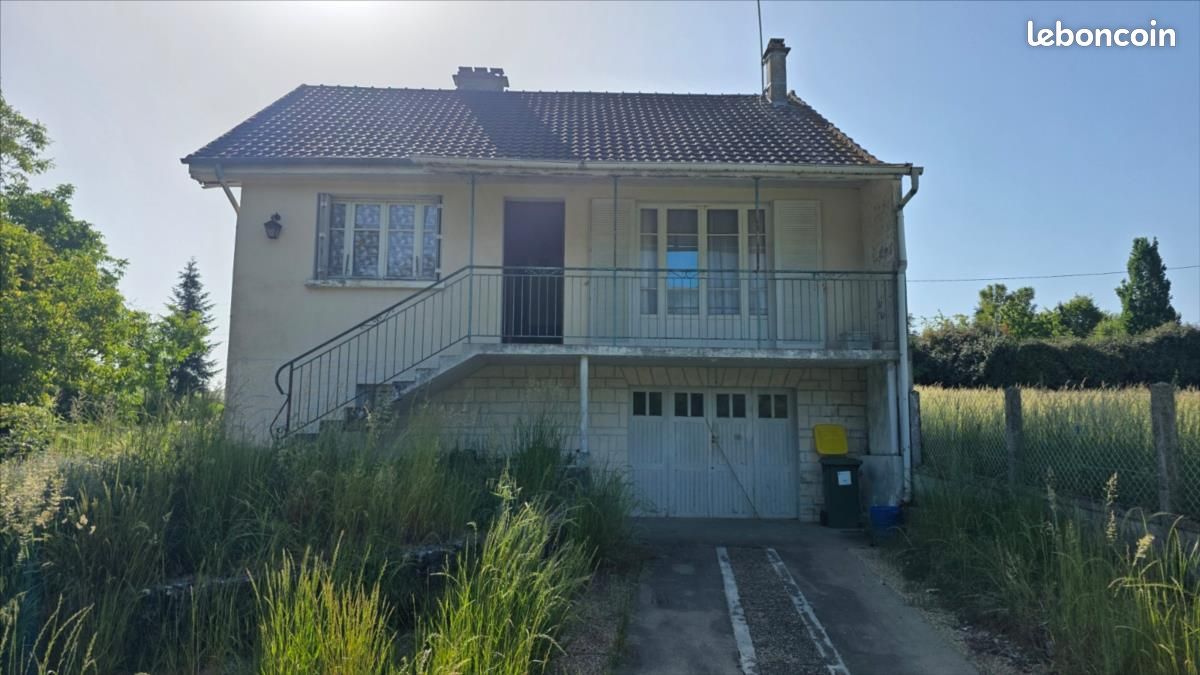Maison 2 pièces 61 m² · à Lye · 61 m² · 43 600 €