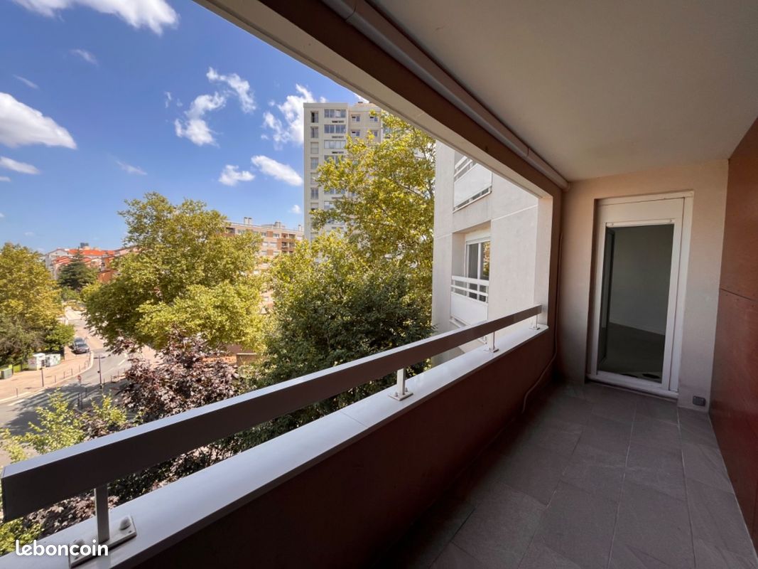 Appartement 3 pièces 62 m² · à Lyon · 62 m² · 1 051 €