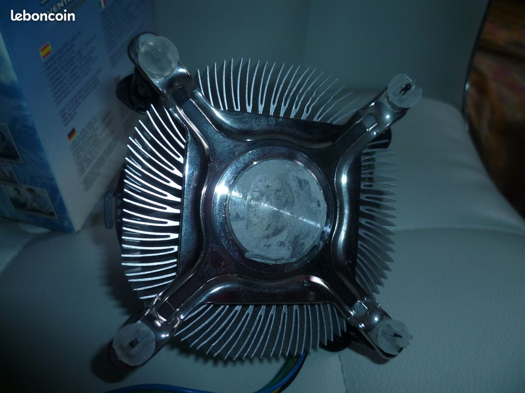Ventilateur intel en socket 775 (image 1)