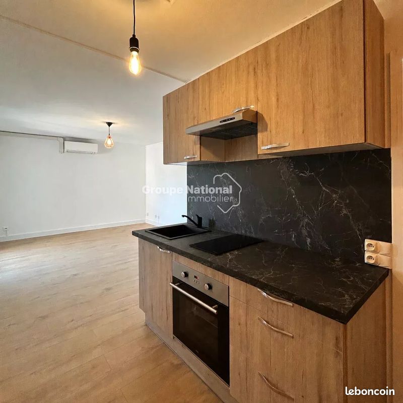 Appartement 1 pièce 33 m² · à Saint-Martin-de-Crau · 33 m² · 610 €