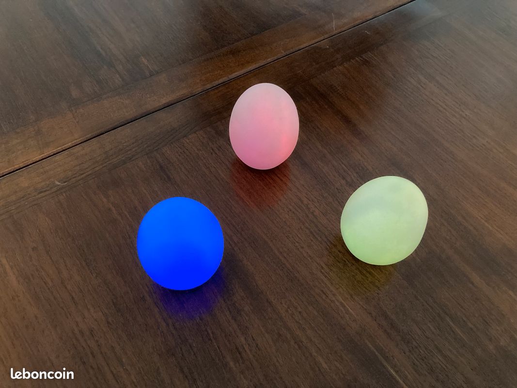3 oeufs changeant de couleur (image 1)