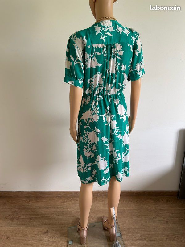 Robe Courte Robe Verte Et Blanche Robe Courte Imprimé Floral Vert