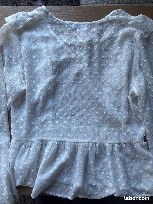 Lot de 10 vêtements femme – taille M + 1 pull Tommy Hilfiger offert 🌸 (image 12)