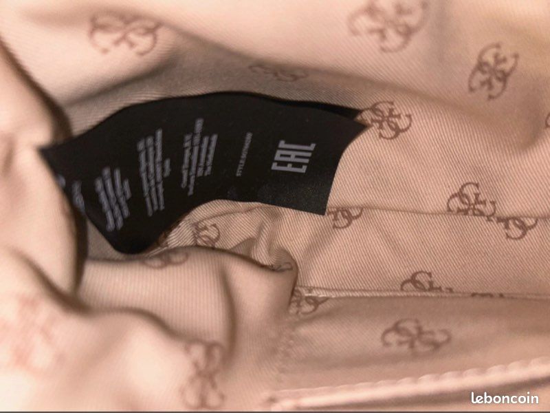 Sac Guess rose pâle (image 5)