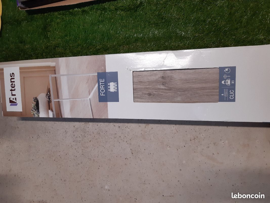 Parquet pvc (image 1)