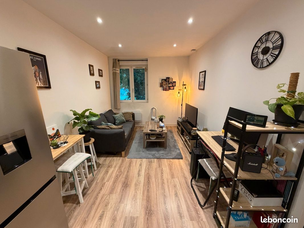 Appartement 2 pièces 28 m² · à Oullins-Pierre-Bénite · 28 m² · 840 €/mois